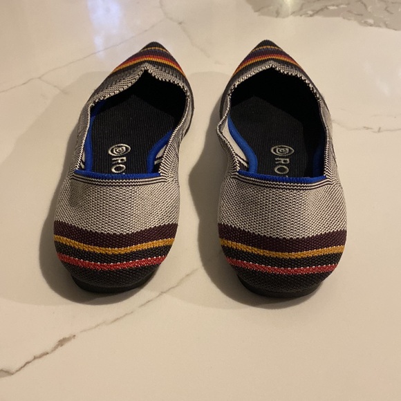 Rothy's size 8 RETIRED inverse stripe - Picture 4 of 4